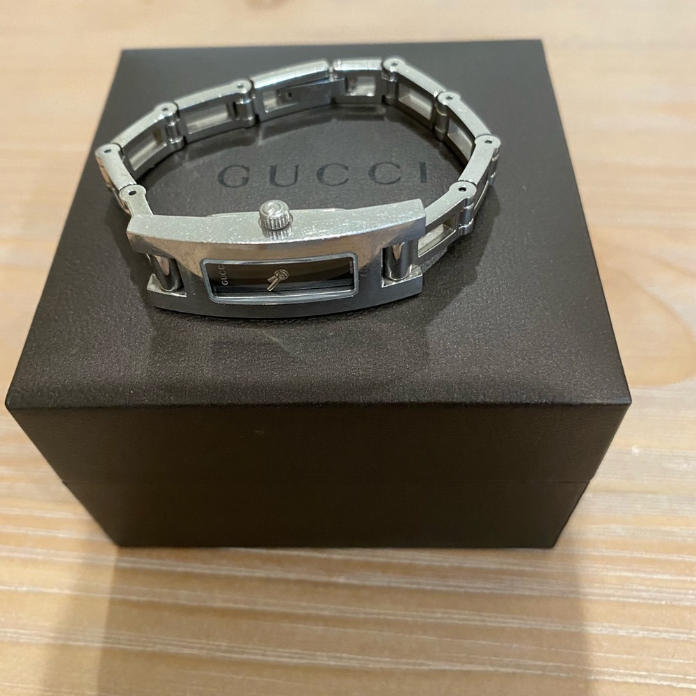Authentic Gucci women watch, stainless steel 3900L - Picture 15 of 15